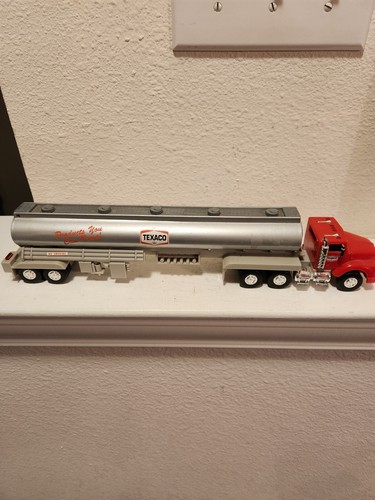 Texaco plastic semi tanker - semi,