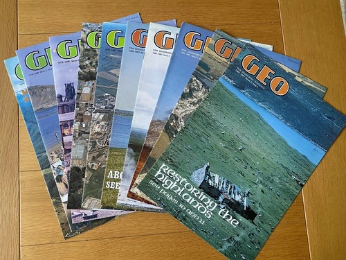 Vintage geo magazines - 9,