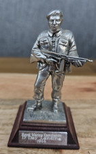 ROYAL HAMPSHIRE PEWTER FIGURINE ROYAL MARINE COMMANDO D DAY LANDING 1944