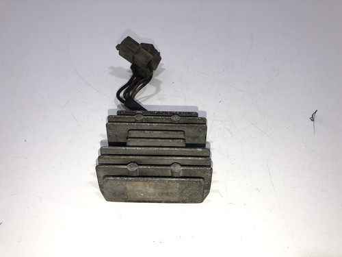 Voltage regulator 250 - voltage,