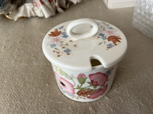 Wedgwood trinket box - wedgwood,