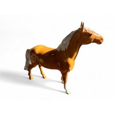 Beswick Horse Pony Head Up - Palomino - Gloss finish - Model No. 1197 *Damaged