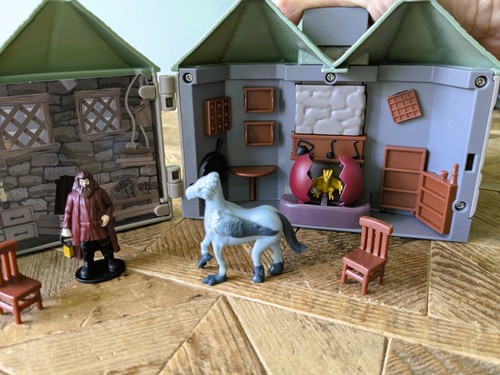 Harry potter hagrid hut mini - hagrid,