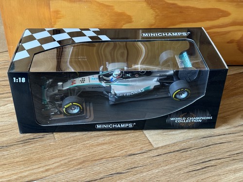 Lewis hamilton minichamps - hamilton, 1:18