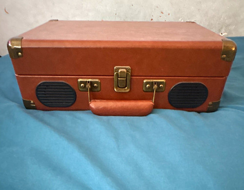 C260 suitcase record - suitcase,