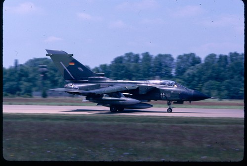 7423 original k64 aircraft - #7423,