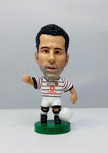 Non corinthian ryan giggs - non,