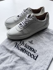 Vivienne Westwood Lace-Up