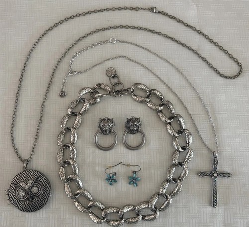 Vintage edgy jewelry - vintage,