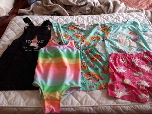 Girls small clothing bundle - girls,