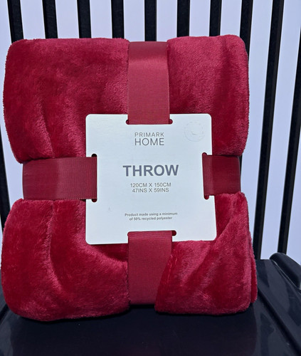 Soft cosy throw blanket - soft,