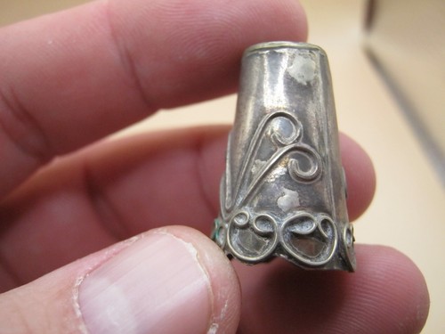 Antique white metal thimble - antique,