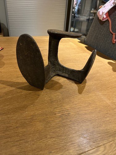 Titan cast iron cobblers shoe - cast,