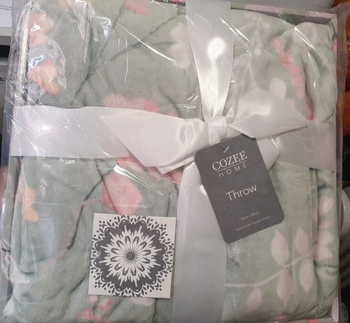 Cozee home throw - in, gift