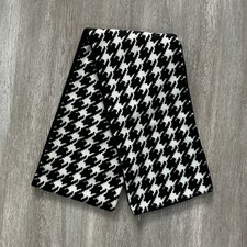 Vintage Black & White Dogtooth