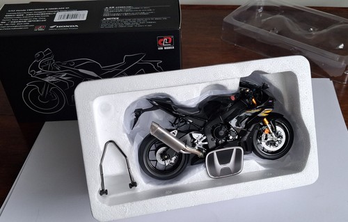 Honda fireblade cbr - honda,