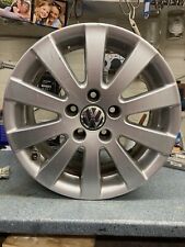 Alloy wheel 