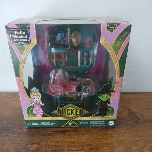 Wicked new polly pocket - ,