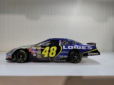 Jimmie Johnson 1/24 2005 Lowe's Chevrolet
