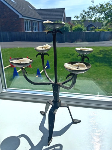 Stunning candle wrought iron - stunning,