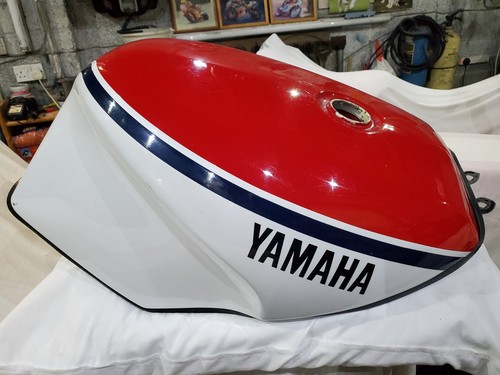 Yamaha rd500lc rzv500 petrol - rzv500,