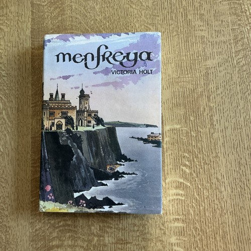 Menfreya victoria holt - by,