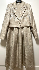 NWT Embroidery Dress Blazer