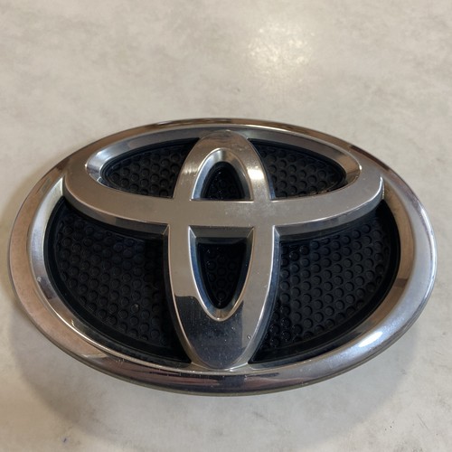 Used genuine toyota - genuine,
