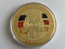 Large Medal, Brandenburg Gate
