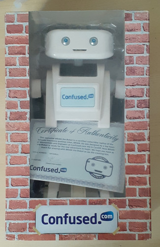 Brian confused com robot - brian,