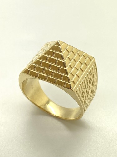 9ct yellow solid gold - 9ct, pyramid