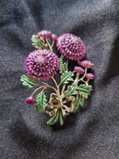 Vintage Exquisite Signed Chrysanthemum Birthday Series Brooch