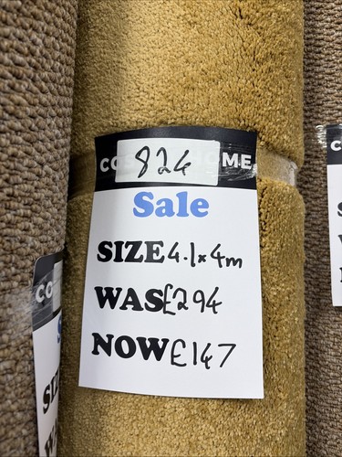 Gold saxony carpet remnant - saxony,