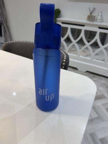 Air blue water - air,