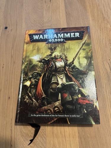 Warhammer 000 40k rulebook - 40k,