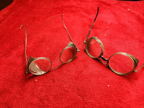 Vtg 30s 40s pair - 30s, 2
