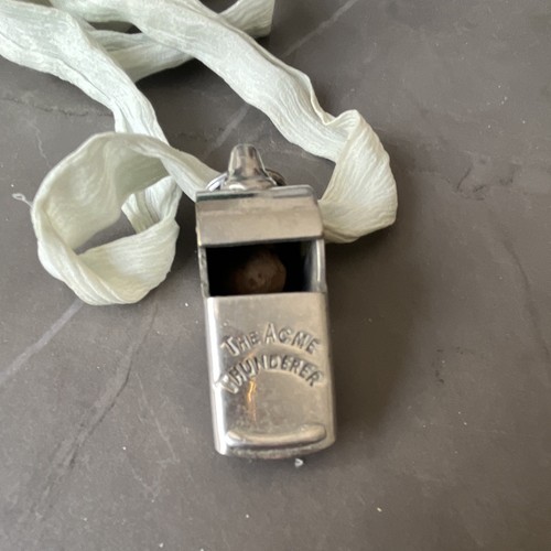 The acme thunderer vintage - thunderer,