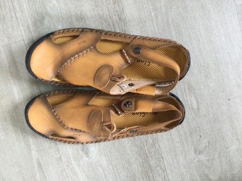 Mens shoes size - 9, waterproof