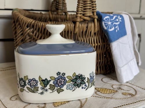 Royal doulton esprit - royal, lidded