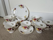 Vintage 20pc Crown Essex