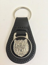KFD2003 - JAGUAR GROWLER HIGH QUALITY BLACK LEATHER KEY FOB UK MADE BD38585