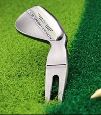 Titleist Vokey SM8 Pitch Mark