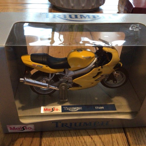 Triumph tt6 scale model - tt6,