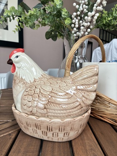Mason cash hen - cash, nest