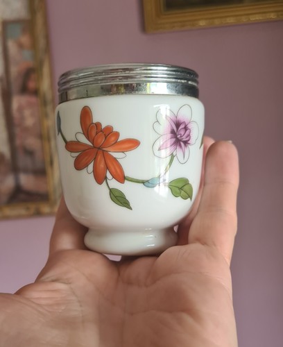 Royal worcester porcelain egg - royal,