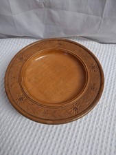 Musical turning wooden cake stand - CG H48