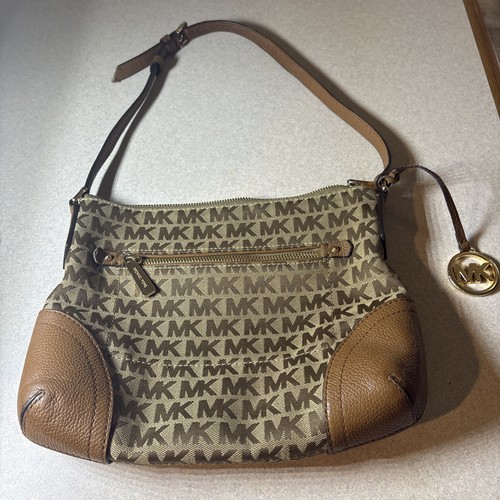 Michael kors signature - michael,
