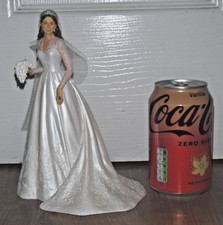 The Hamilton Collection Kate Middleton Catherine Royal Bride Princess Figurine