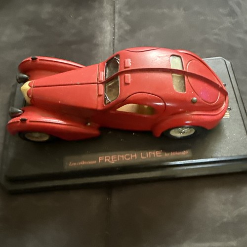 Burago bugatti atlantic 1936 - burago,