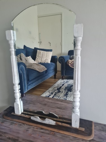 Free standing vintage - free,